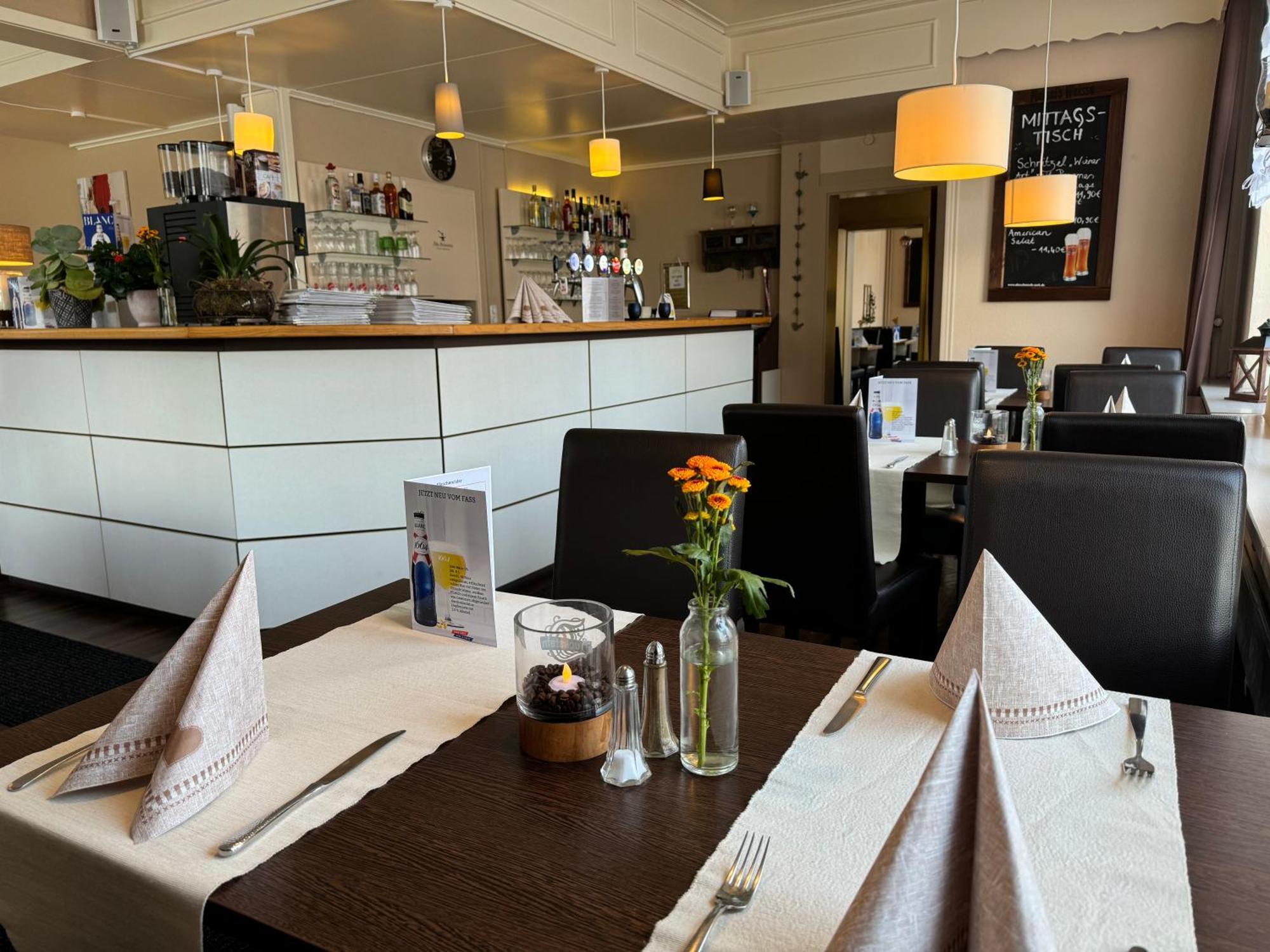 Alte Schmiede Hotel & Restaurant Jork Bagian luar foto